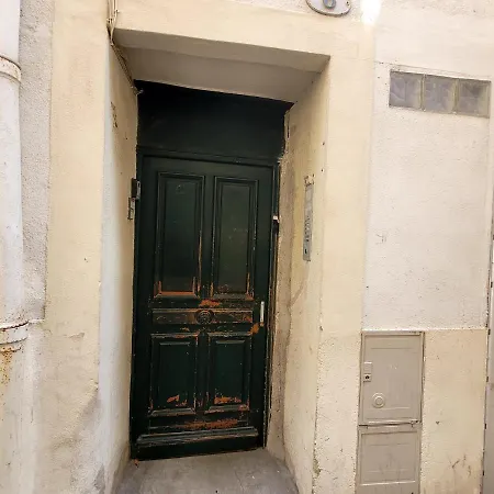 Le Charancy Yourhosthelper Montpellier